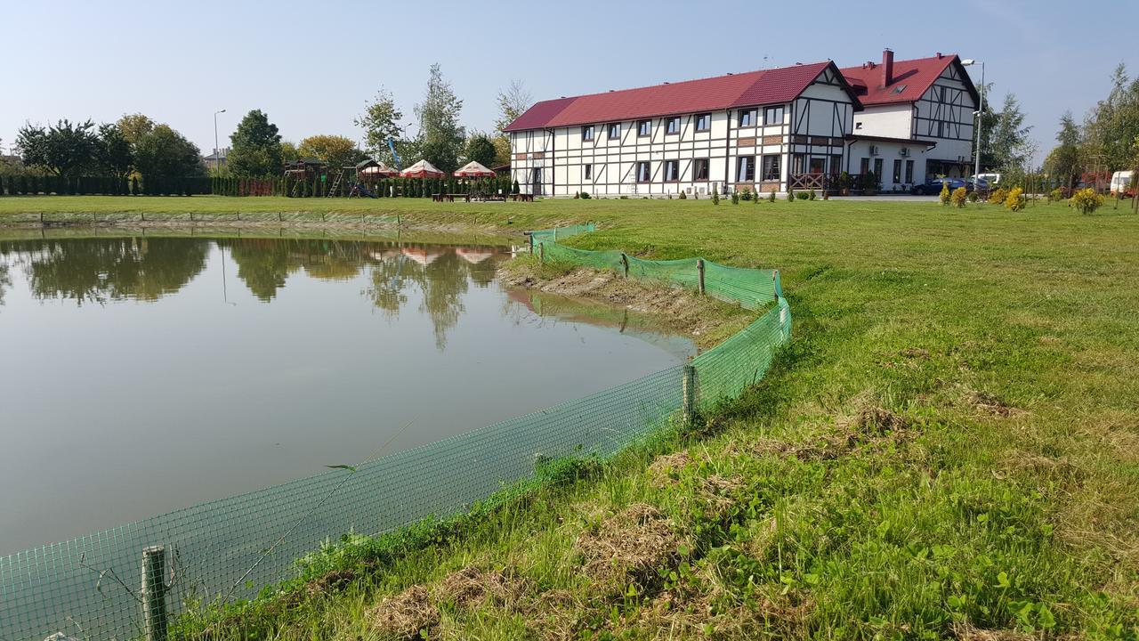 Zajazd Harasówka Gniewkowo Exterior foto
